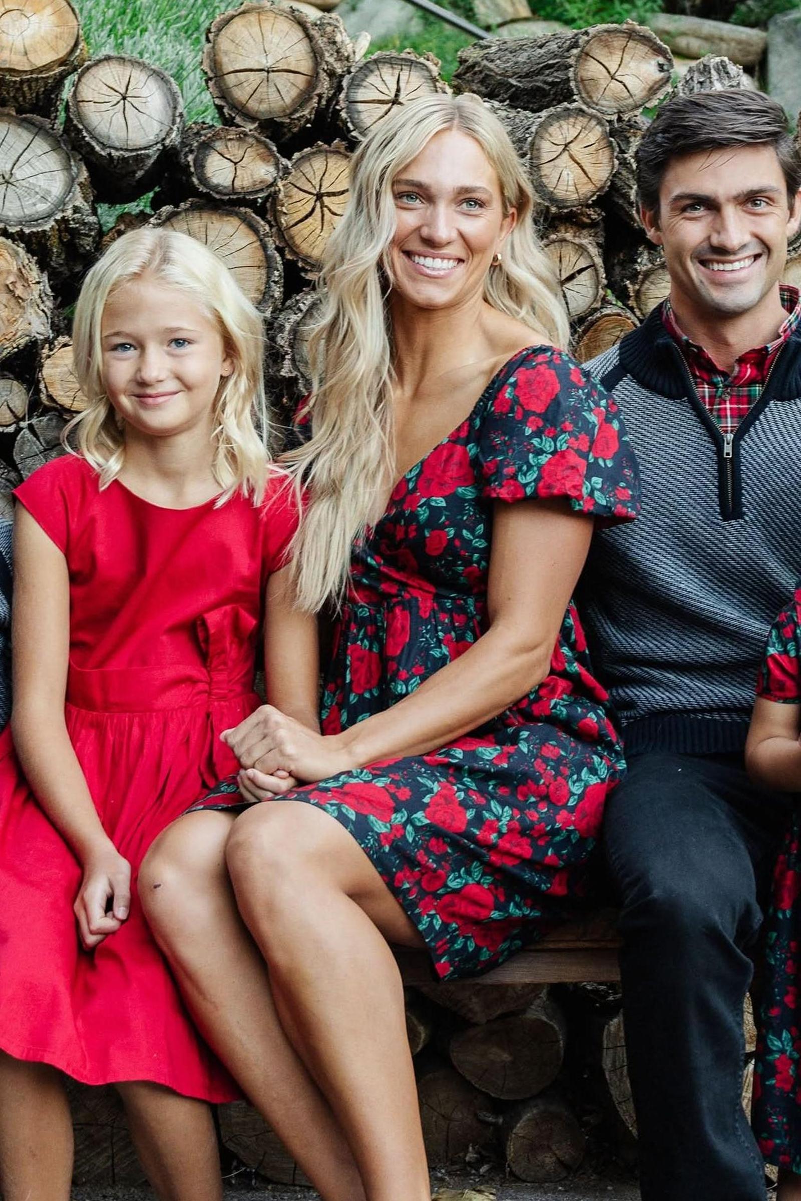 Organic Cotton Ruffle Collar Floral Party Dress for Girls, Black Holiday Rose, Toddler & Kids, Family Matching Outfits
