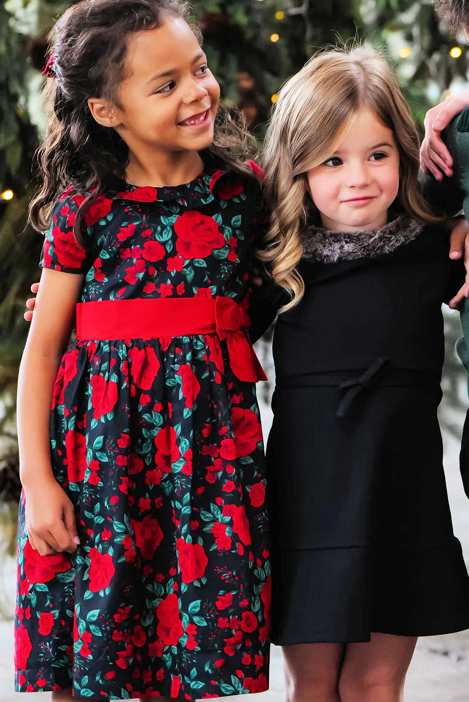 Organic Cotton Ruffle Collar Party Dress for Baby Girls, Black Holiday Rose, Family Matching Outfits