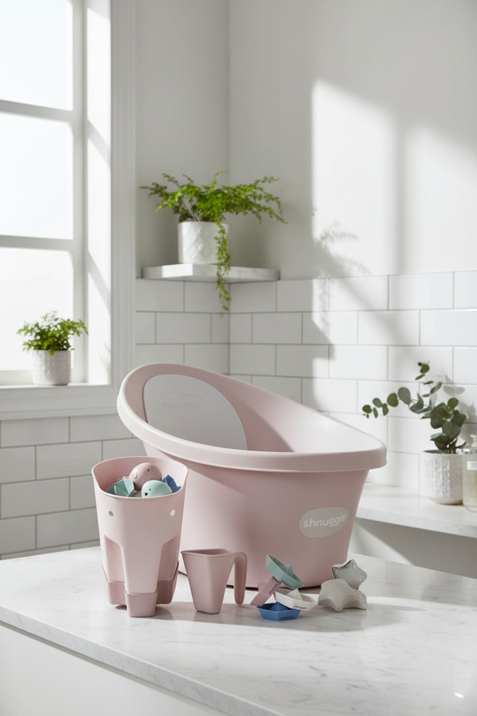 Shnuggle Newborn Bundle: Baby Bath & Accessories Bundle - 5-Piece Set