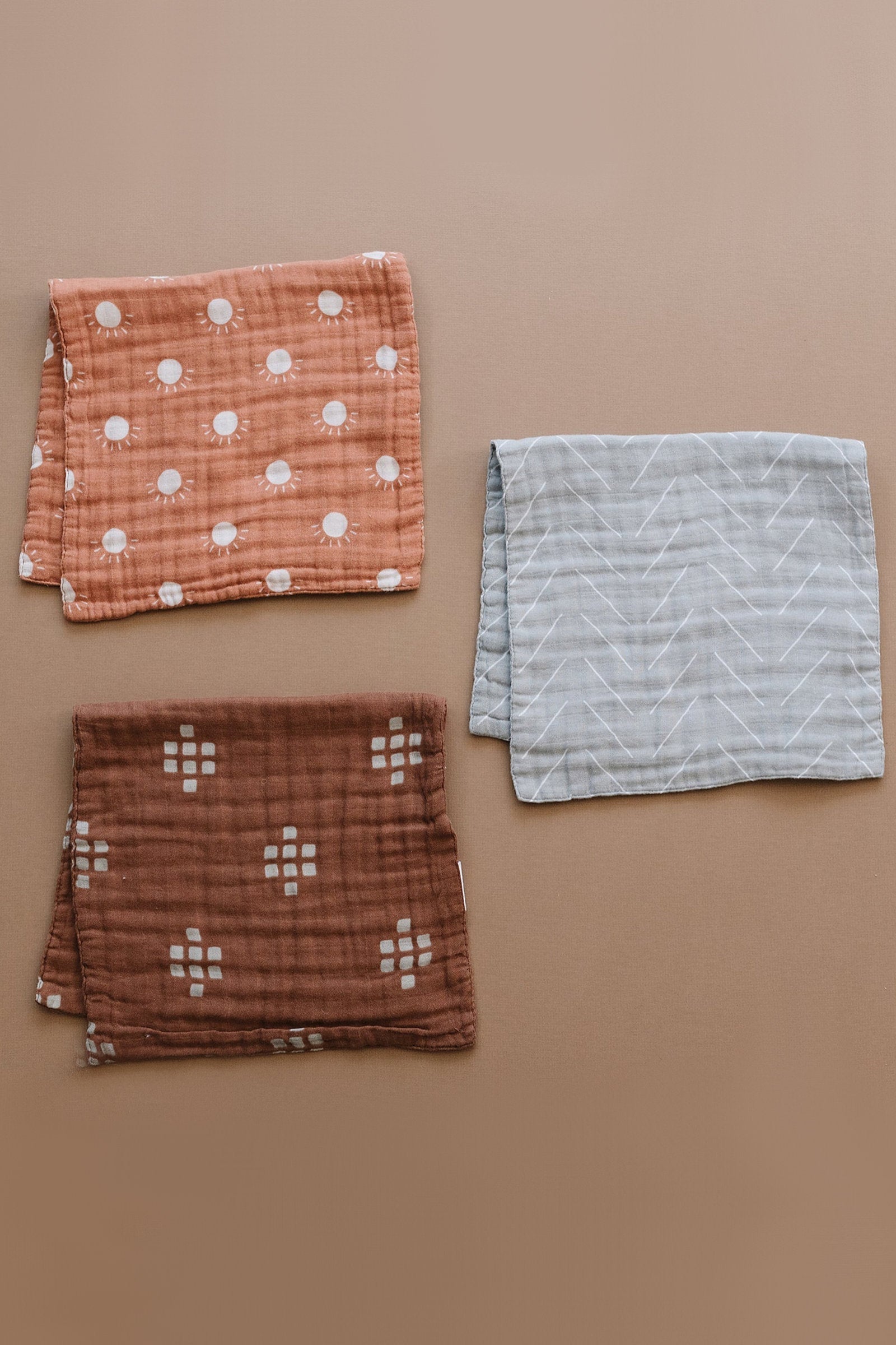 Chestnut Textile Muslin Burp Cloth, 100% Cotton, Baby Essentials