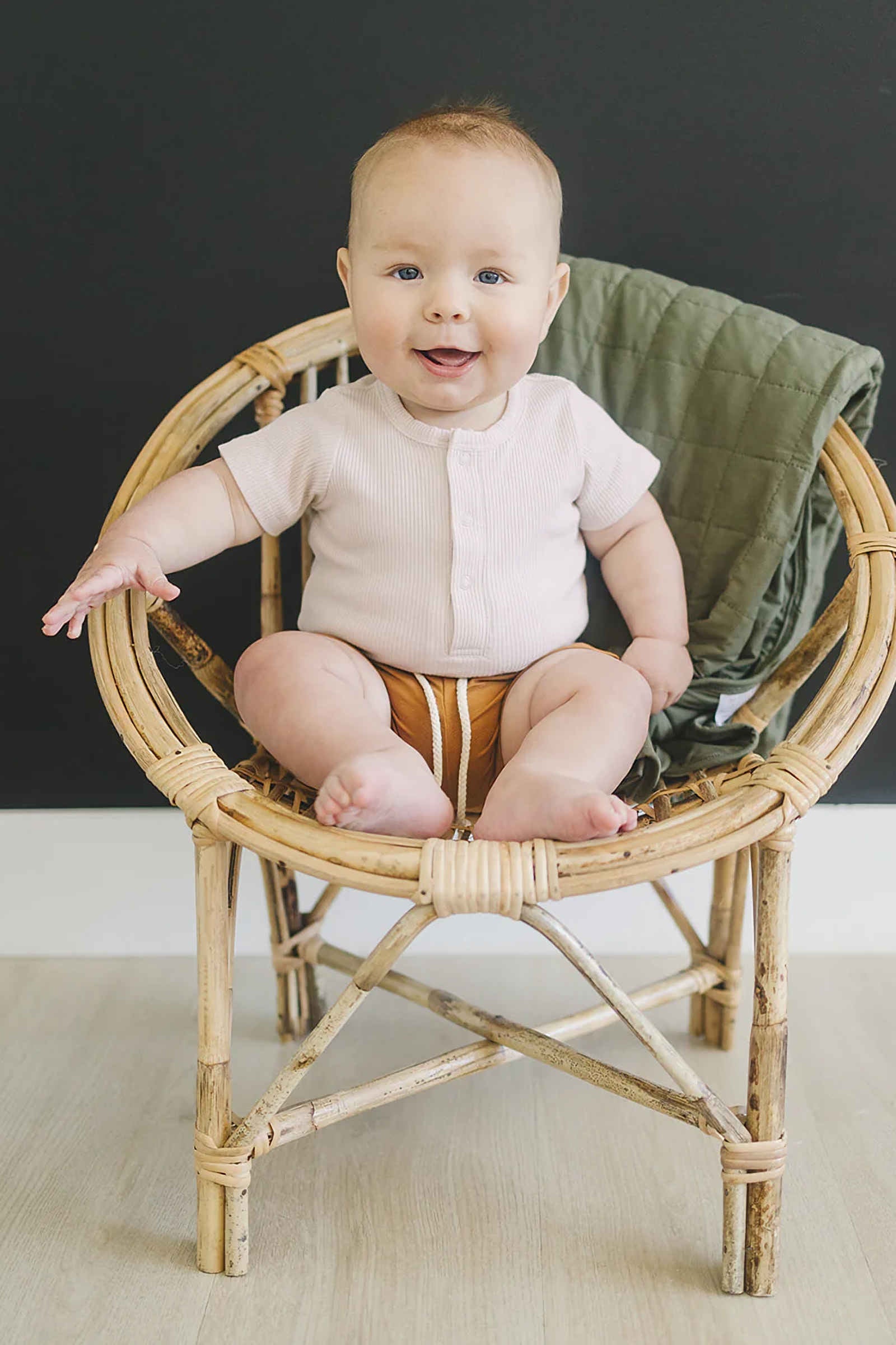 Oatmeal Ribbed Snap Bodysuit, Organic Cotton, Baby Essentials