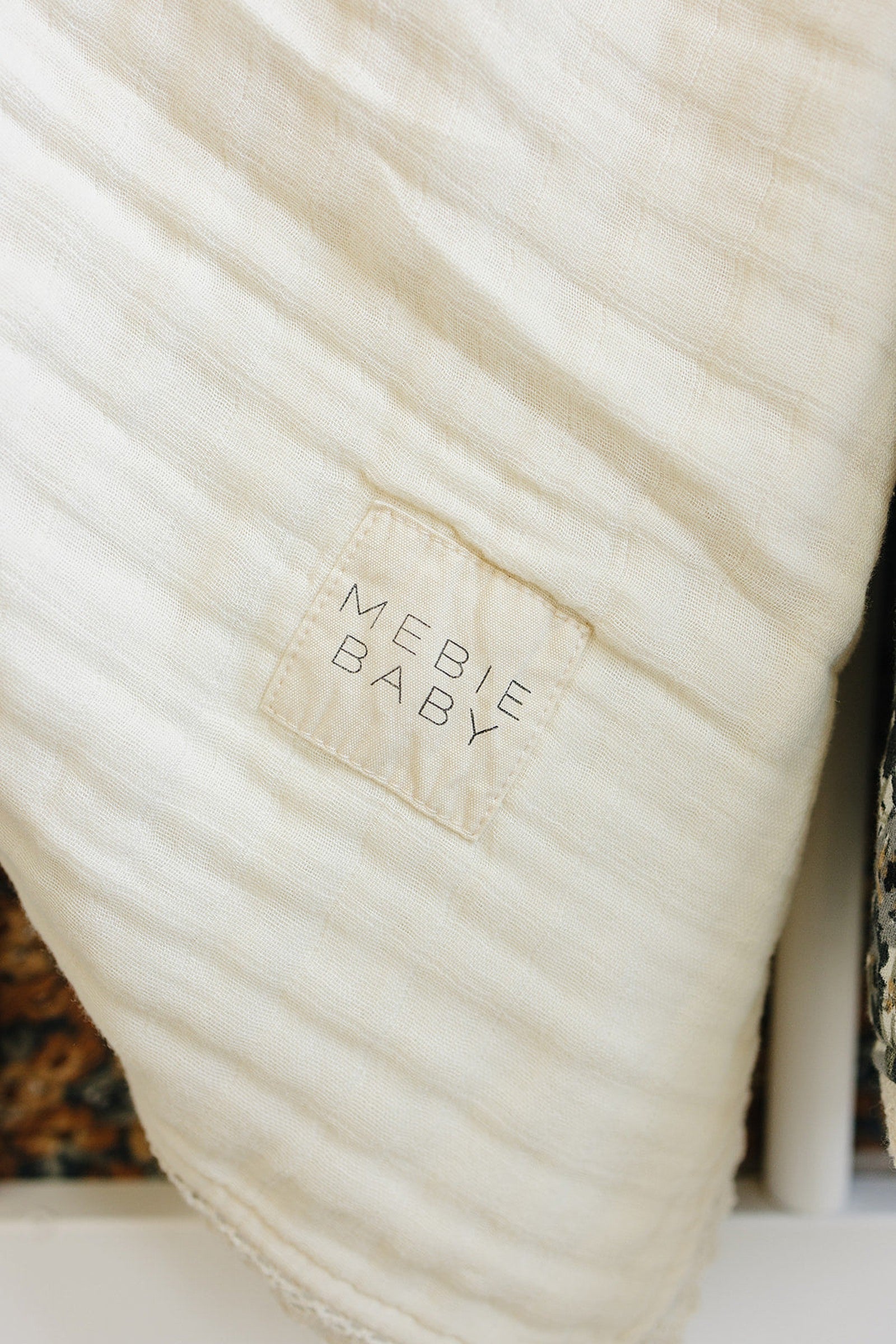 Cream Lace Lightweight Muslin Crib Quilt, 100% Cotton, Baby Essentials