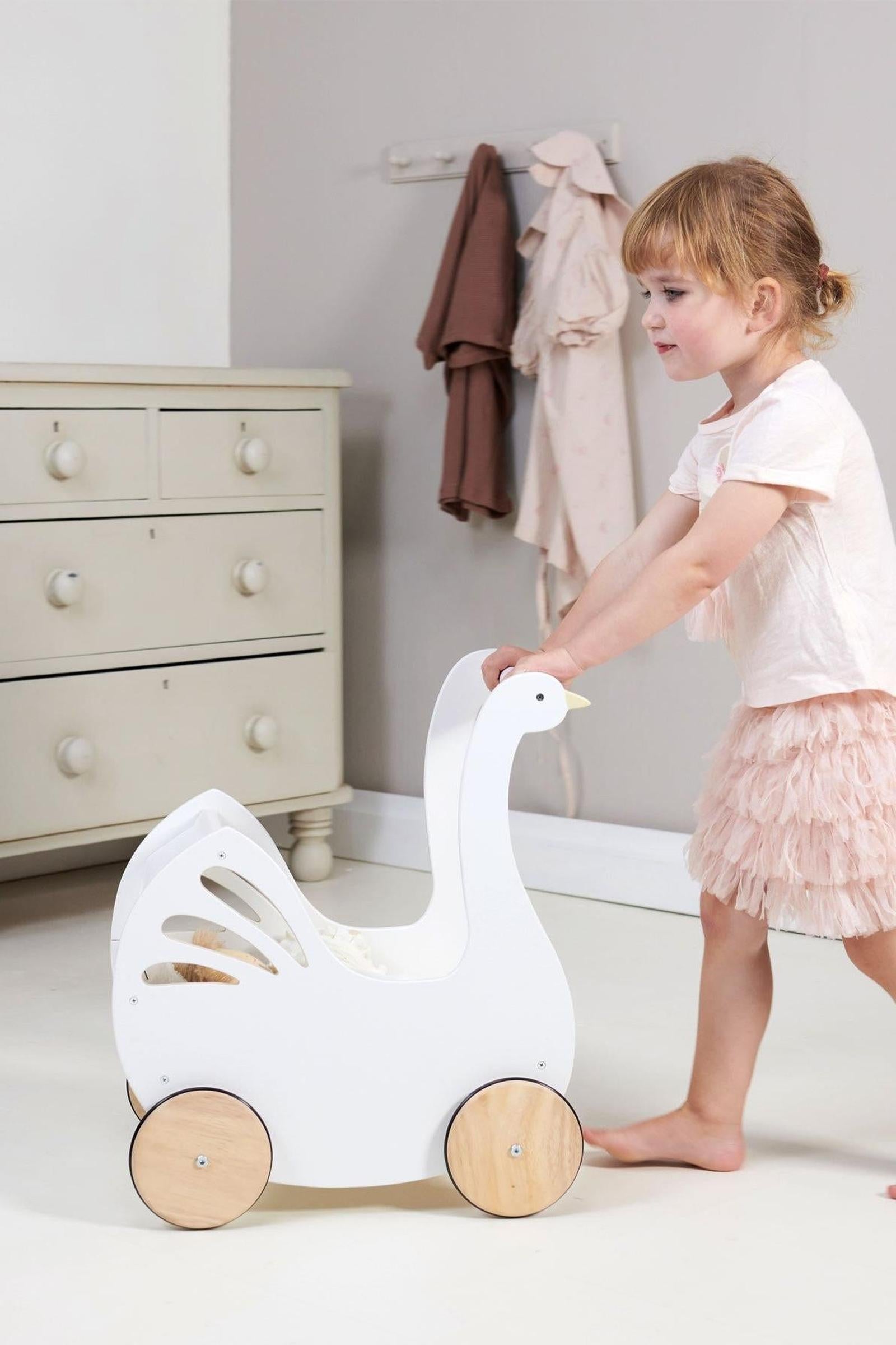 Sweet Swan Baby Carriage