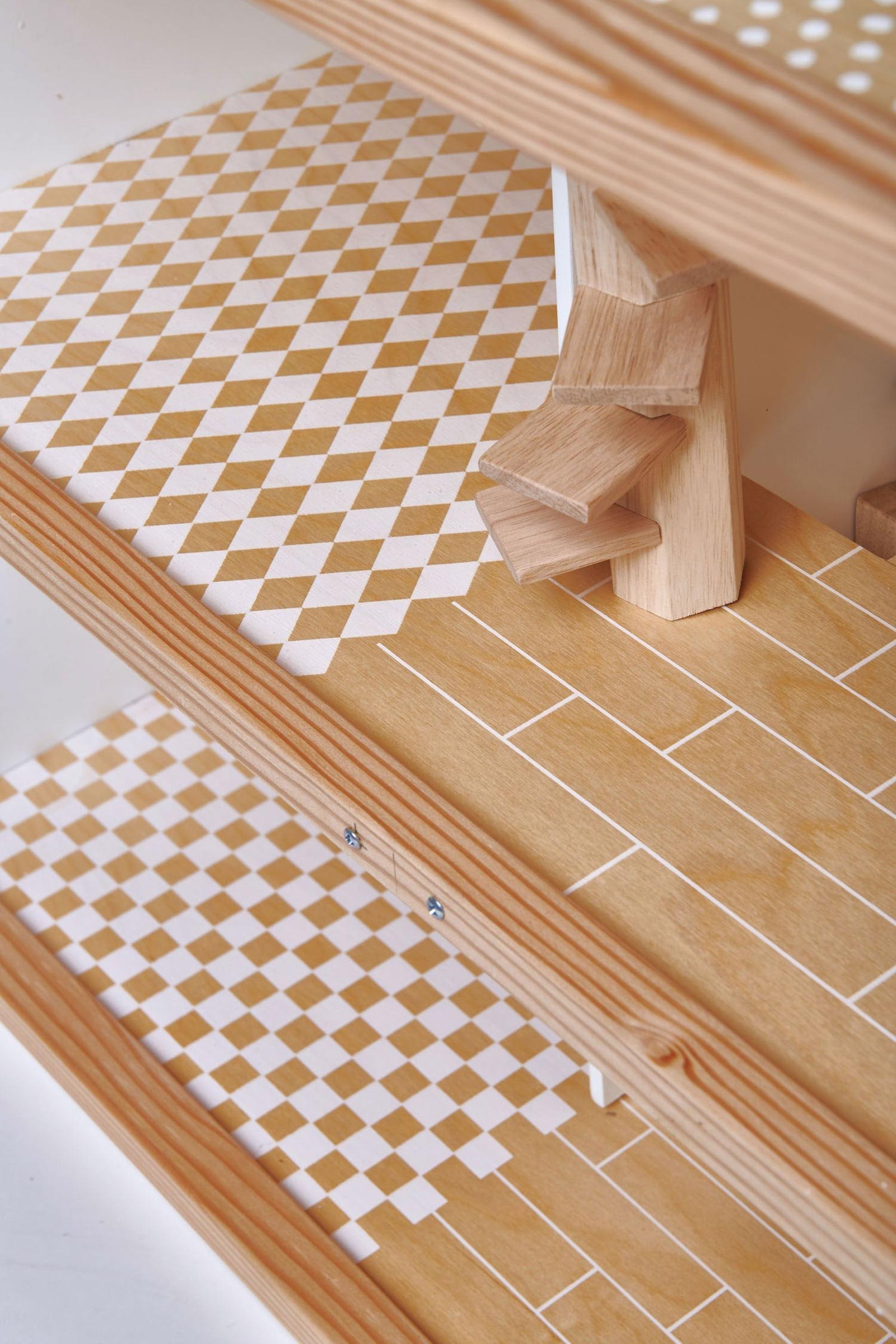 Dovetail House, Dollhouse