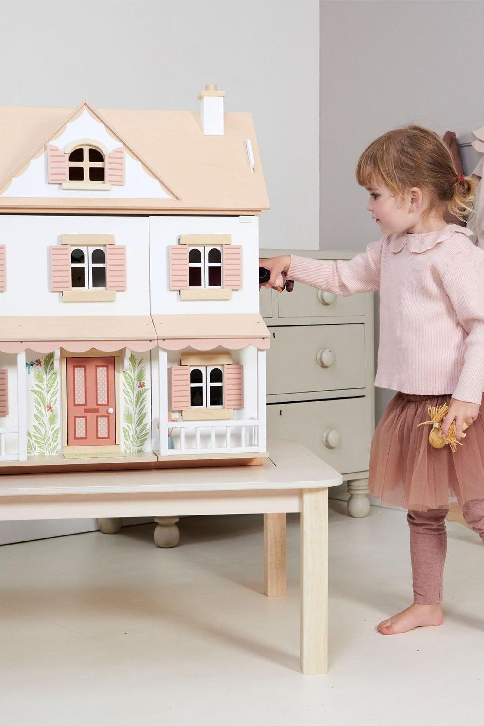 Humming Bird House, Dollhouse
