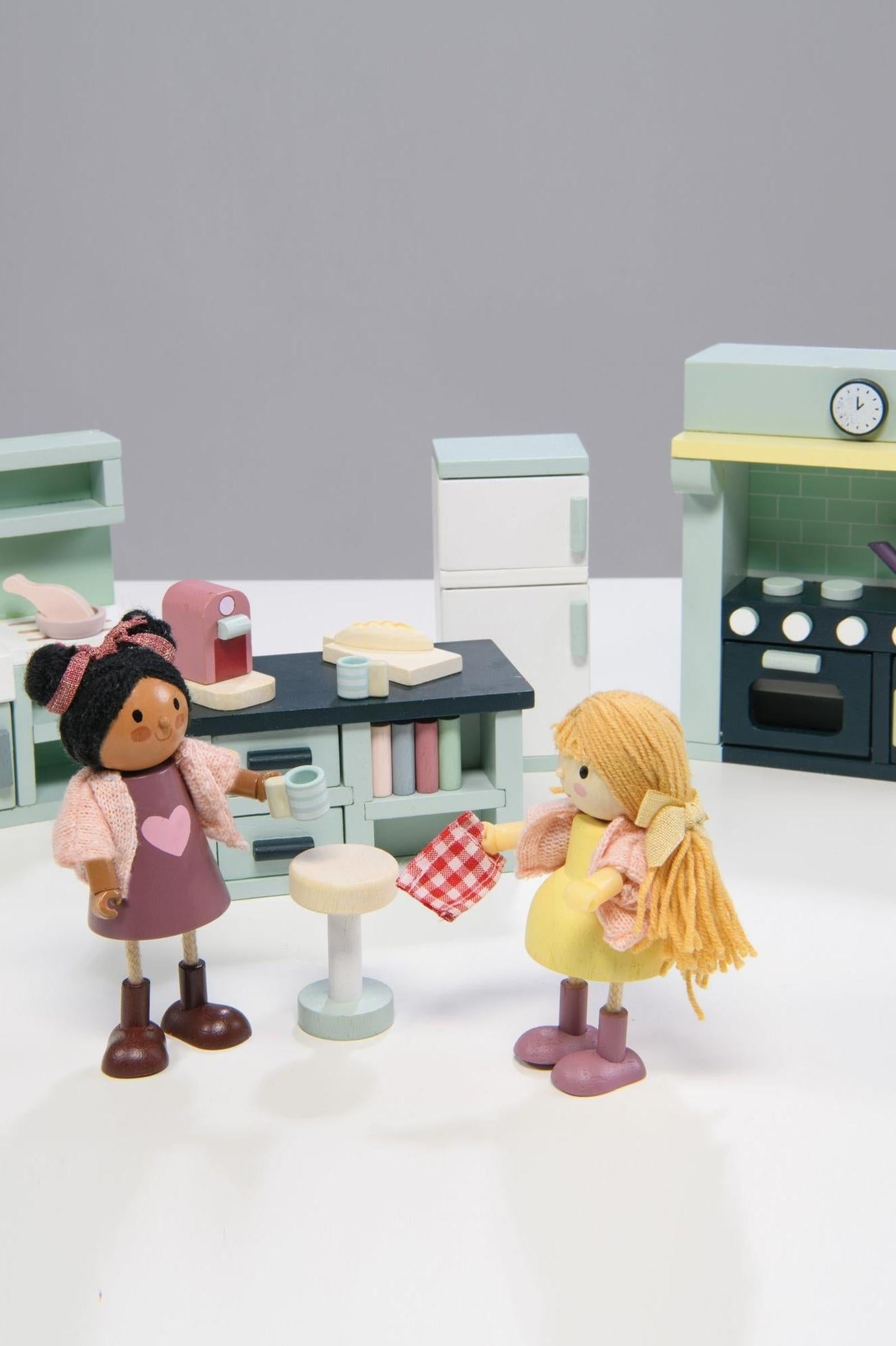 Dollhouse Kitchen Furniture