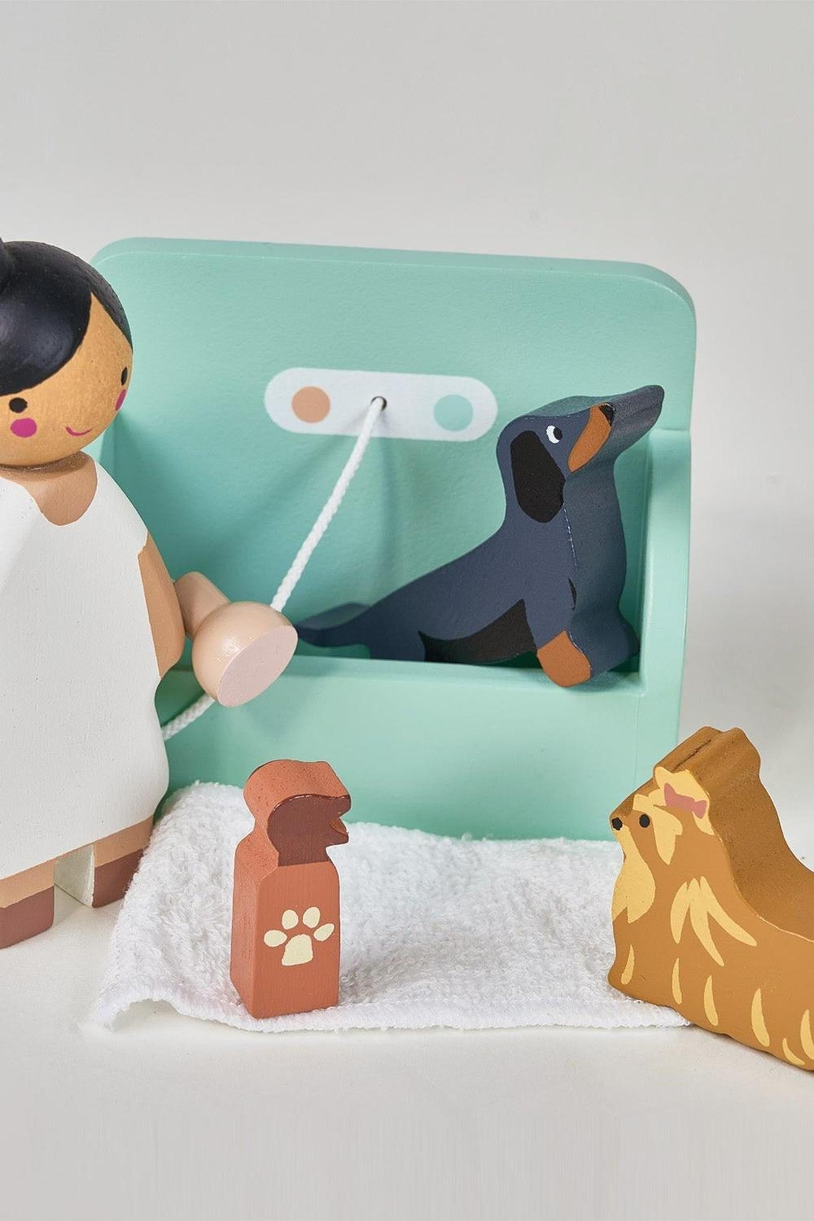 Waggy Tails Dog Salon