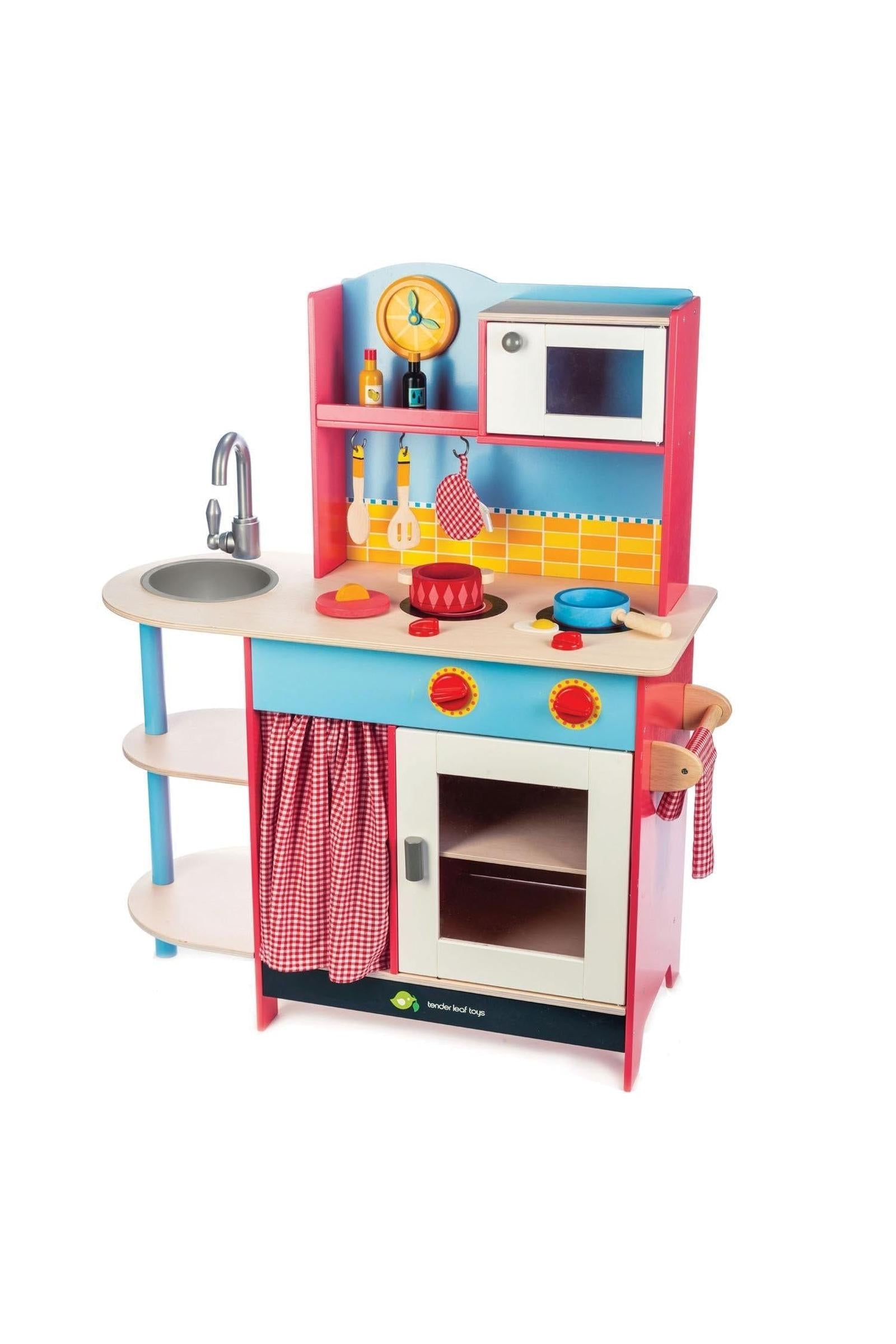 Grand Kitchen