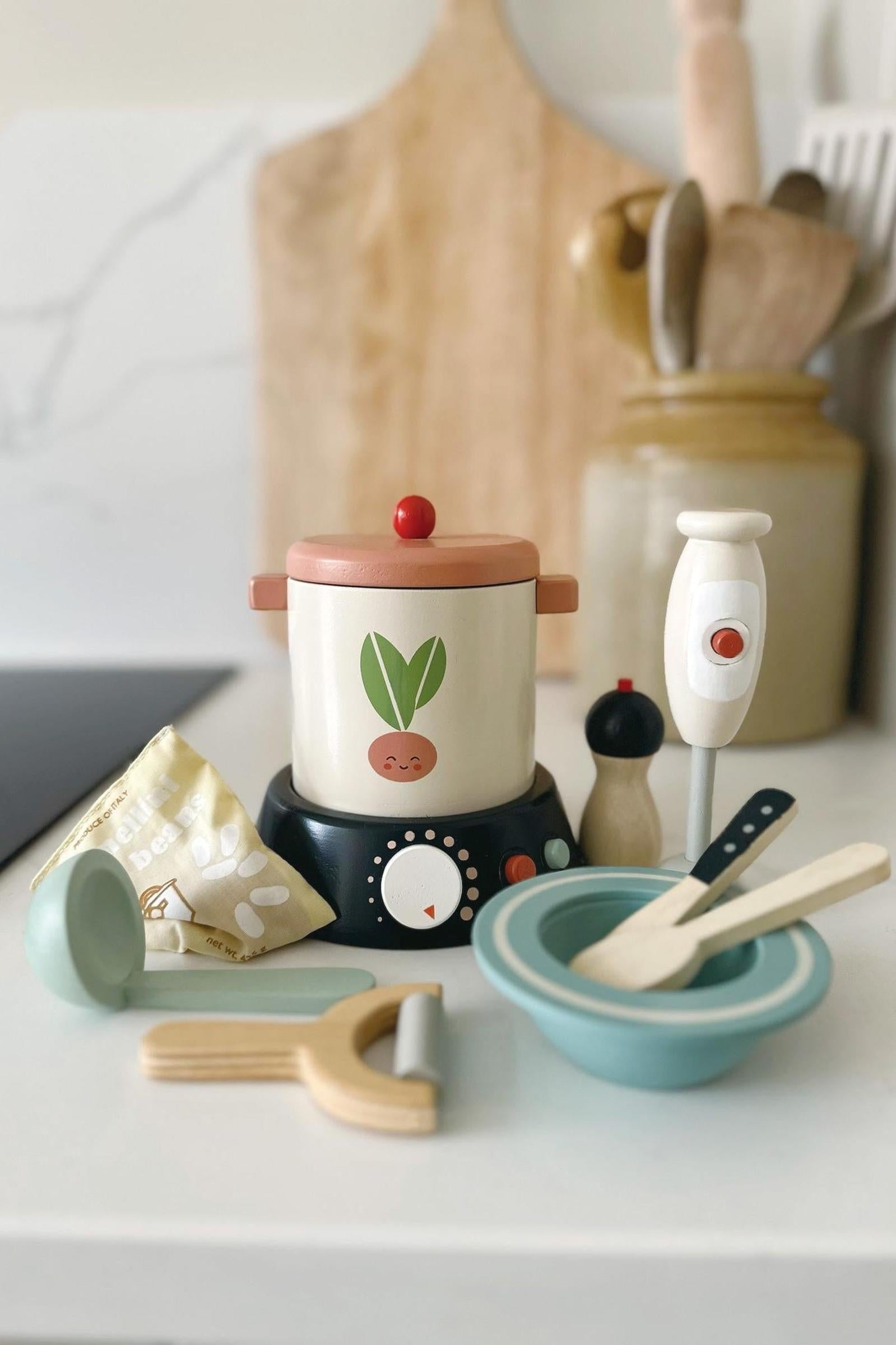 Stir and Serve Soup Maker