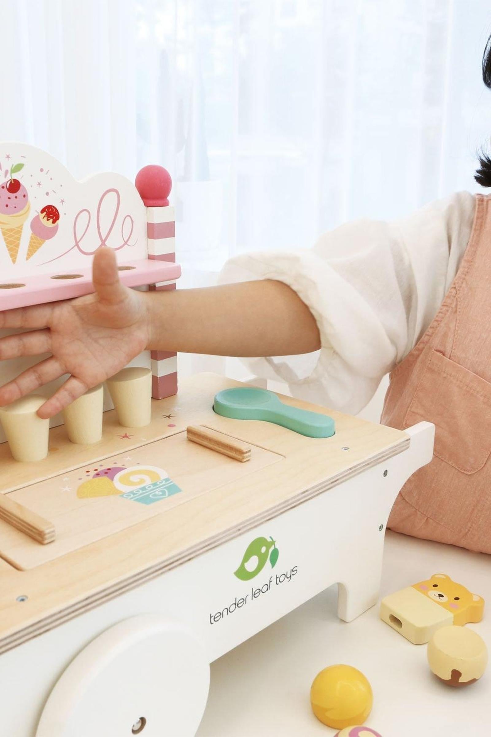 Ice Cream Cart, Award Winning Toy