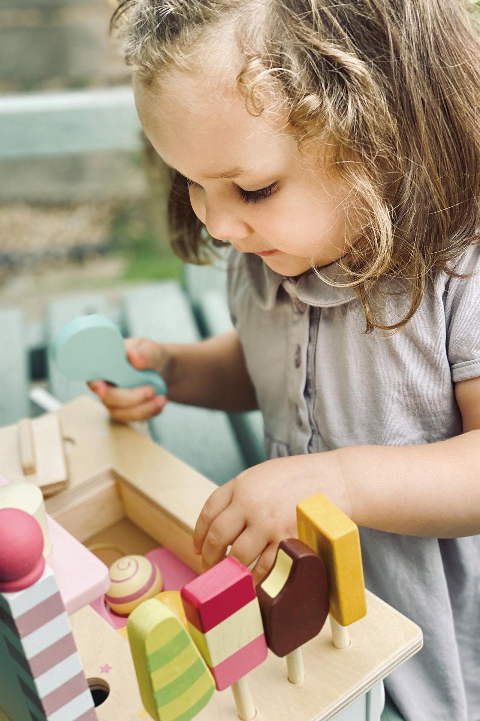 Ice Cream Cart, Award Winning Toy