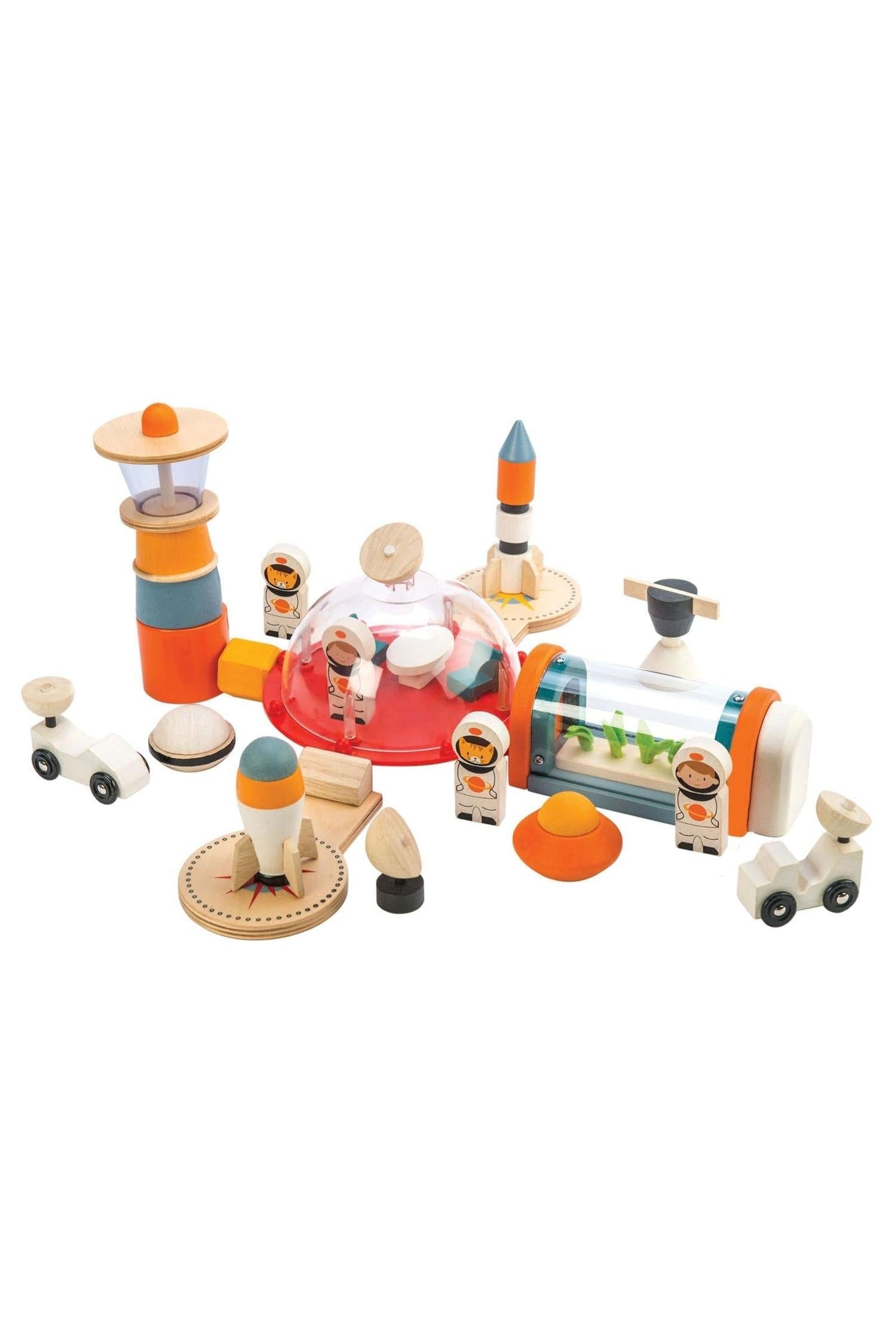 Life on Mars Wooden Space Exploration Play Set for Kids
