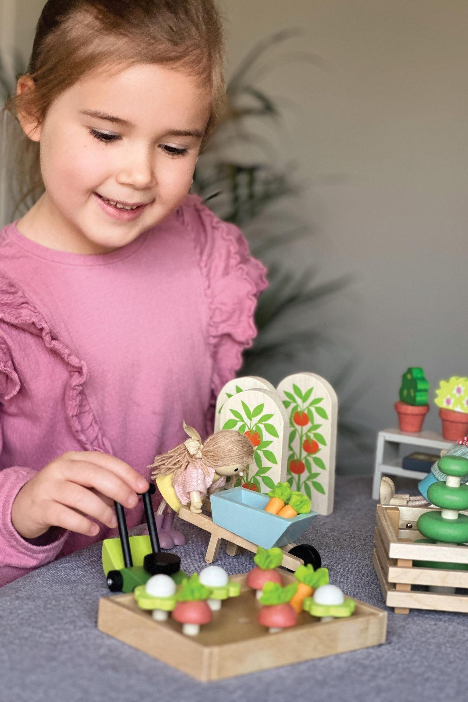Greenhouse and Garden Set, Dollhouse