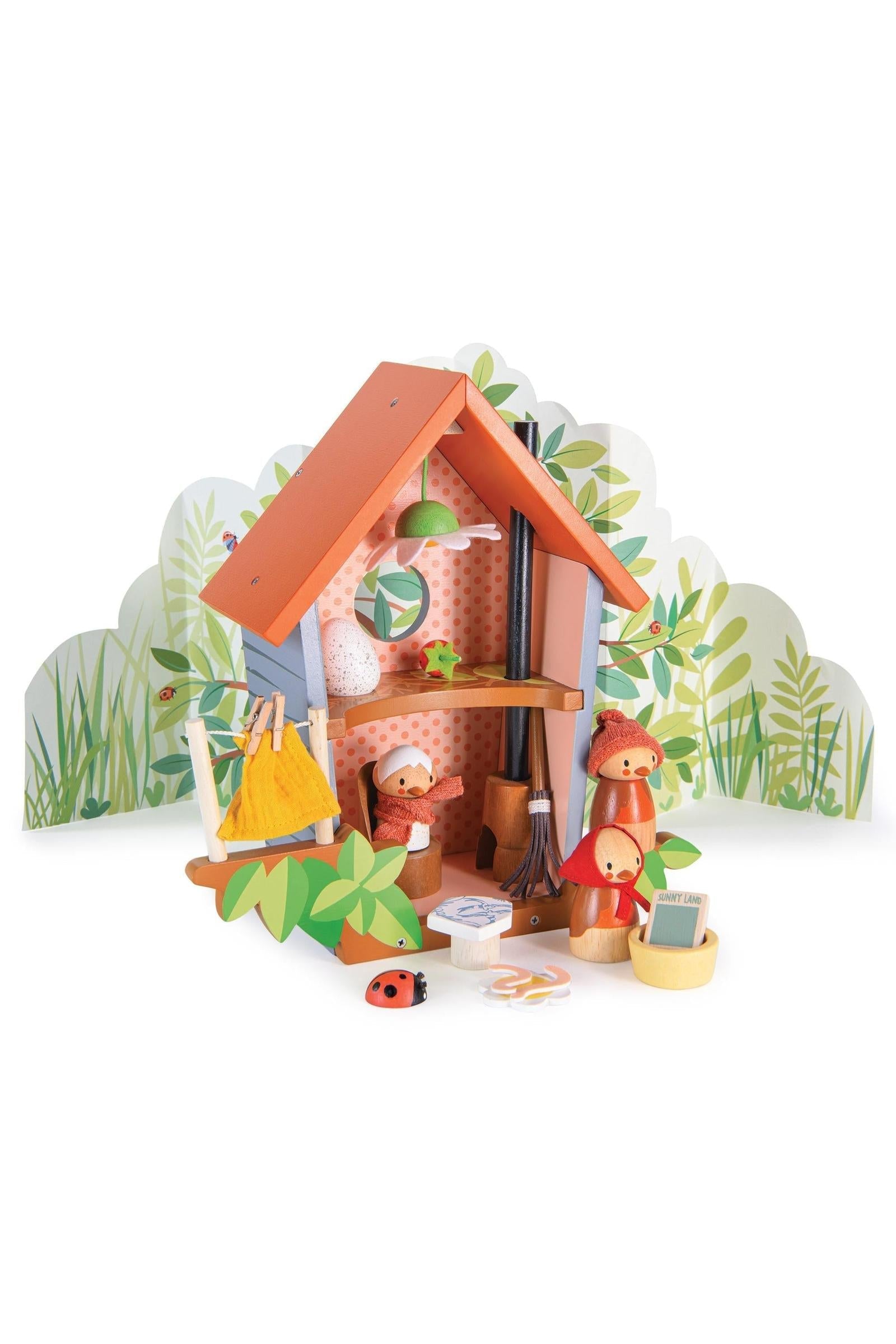 Robin's Nest Box Wooden Birdhouse Play Set