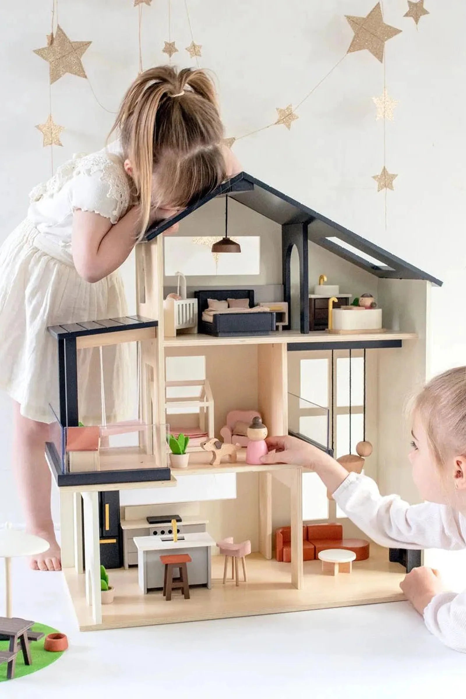 Sweetwood Edge Modern Dollhouse