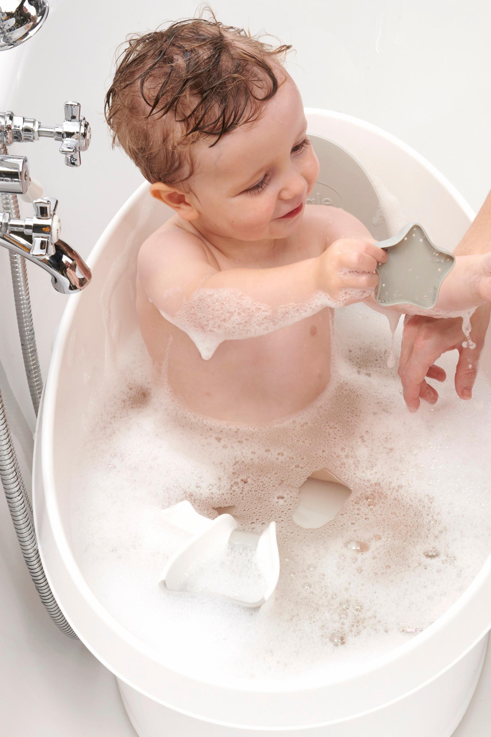 Shnuggle Toddler Bath Tub, Big Bath for bigger kids