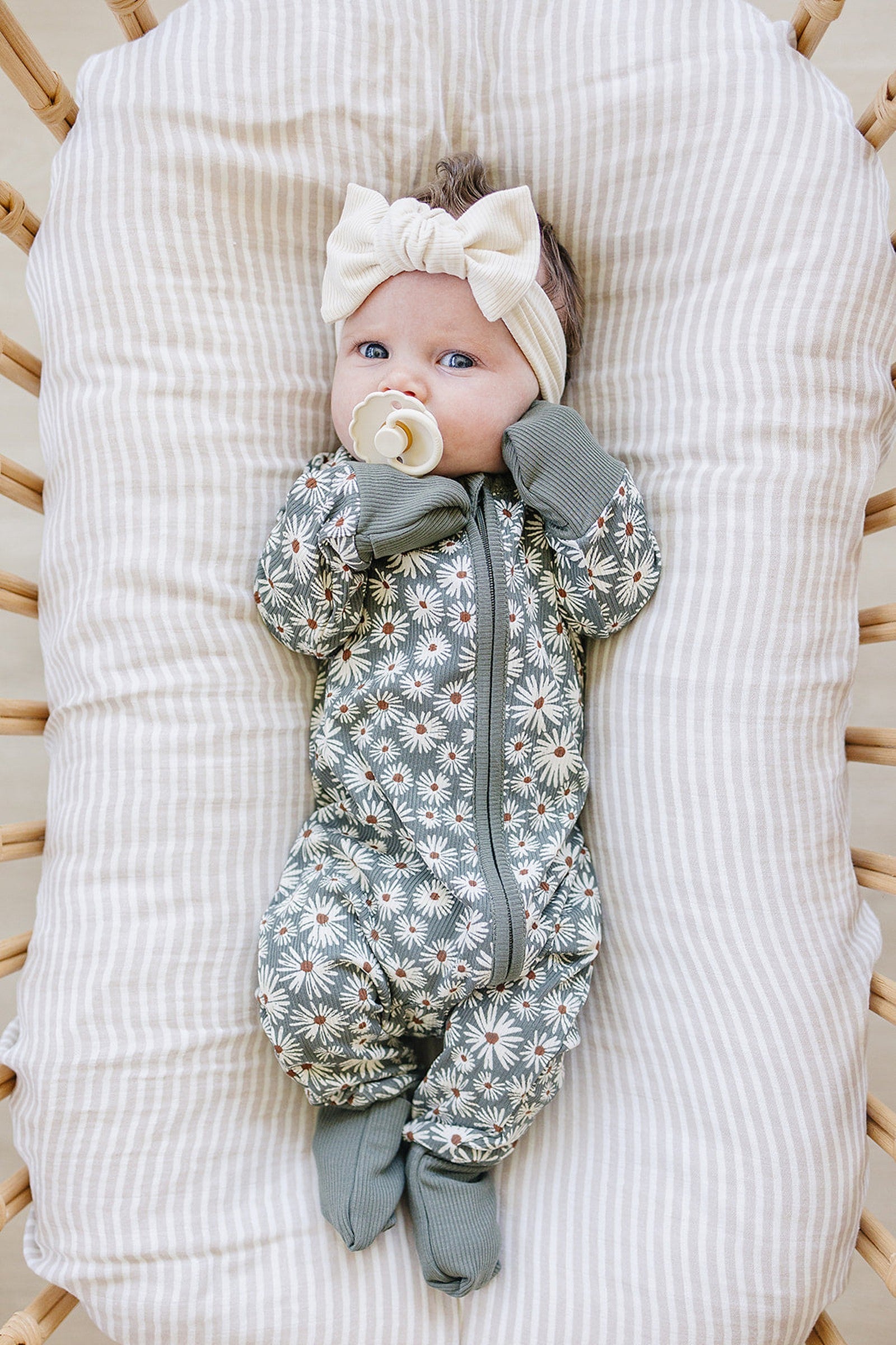 Dark Green Daisy Ribbed Zipper Pajama, Bamboo, Baby Essentials