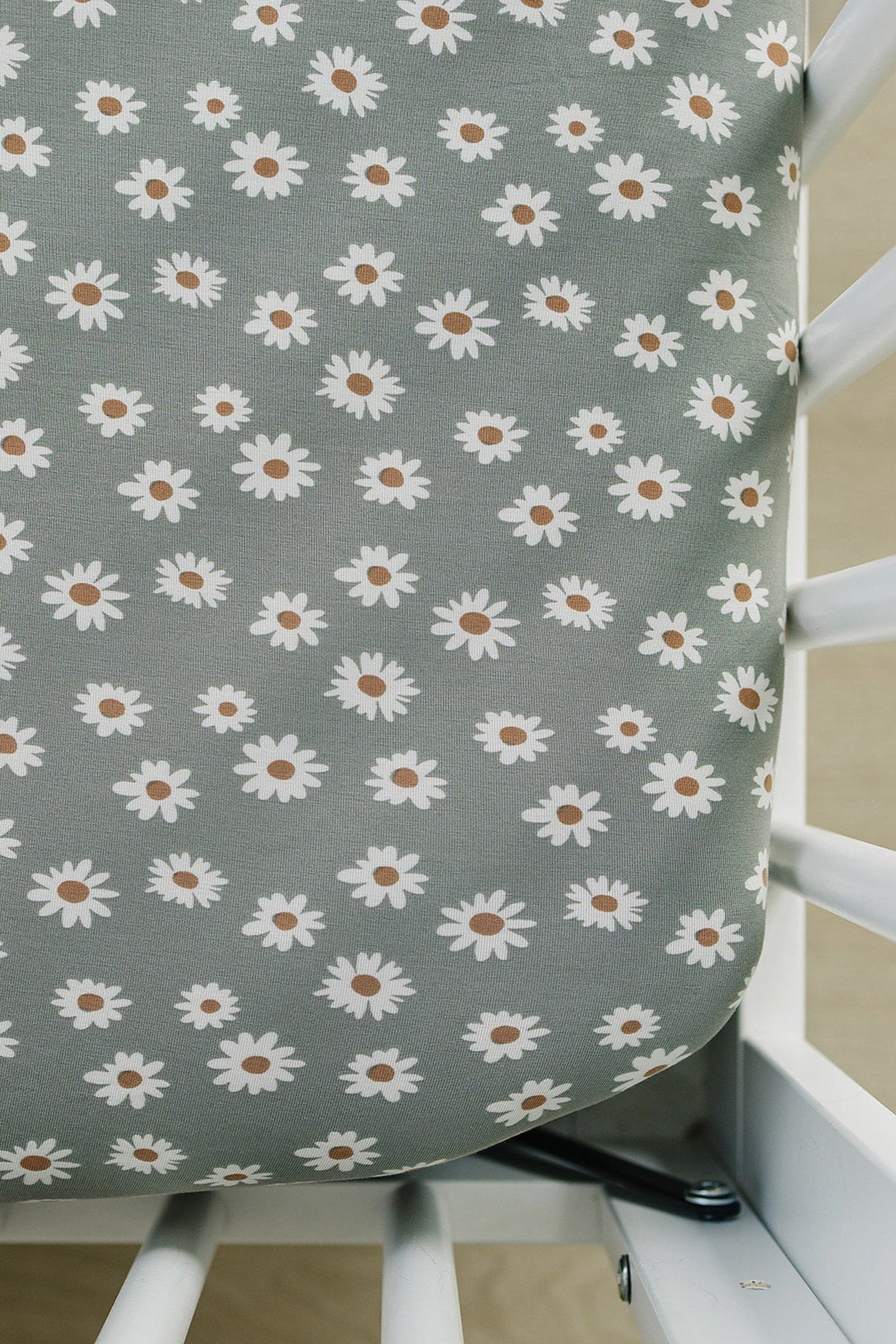 Light Green Daisy Stretch Crib Sheet, Bamboo, Baby Essentials