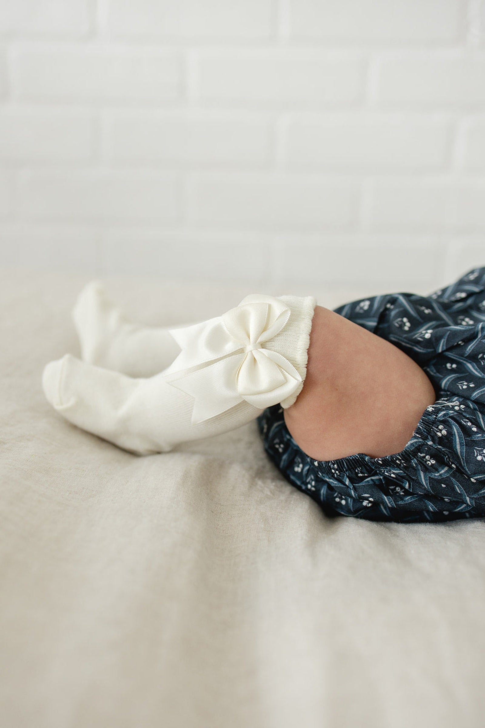Girl High Rise Bow Socks, Cotton, Baby & Toddler