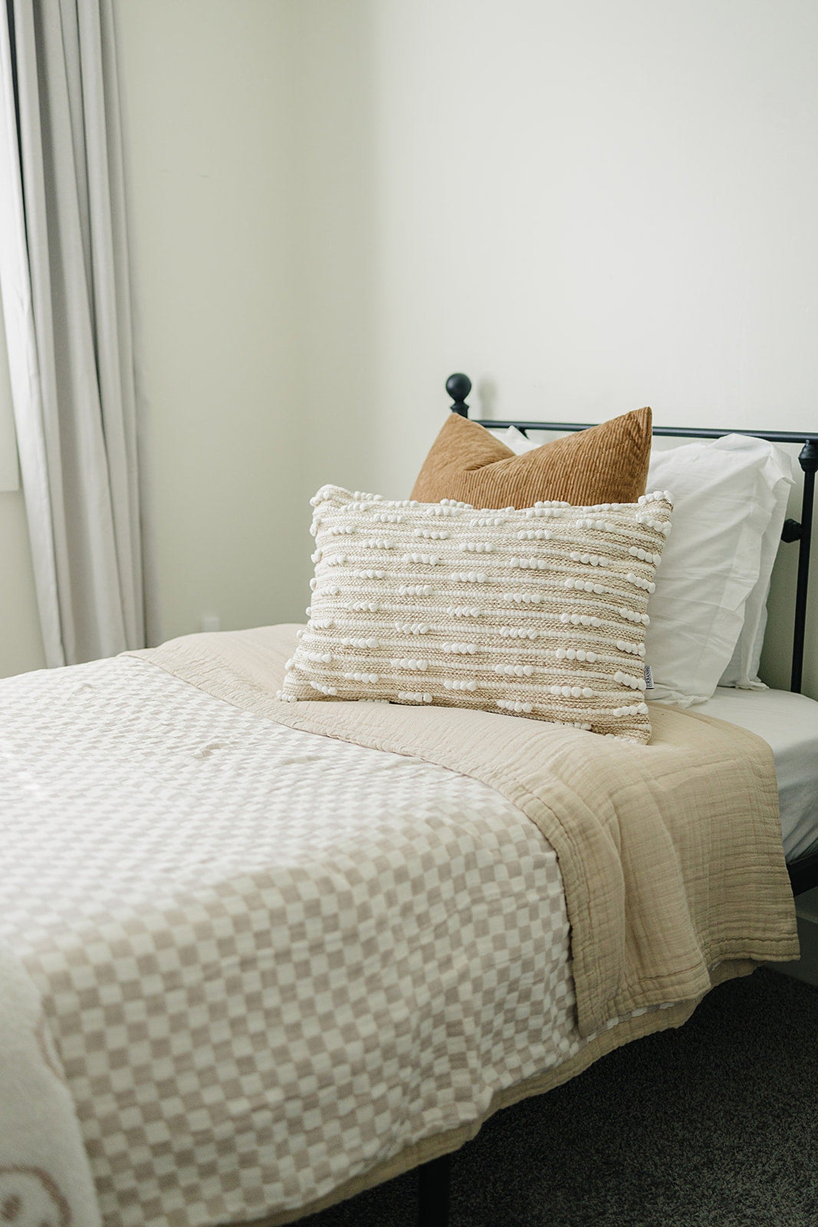 Taupe Checkered Muslin Twin Quilt, 100% Cotton, Baby Essentials