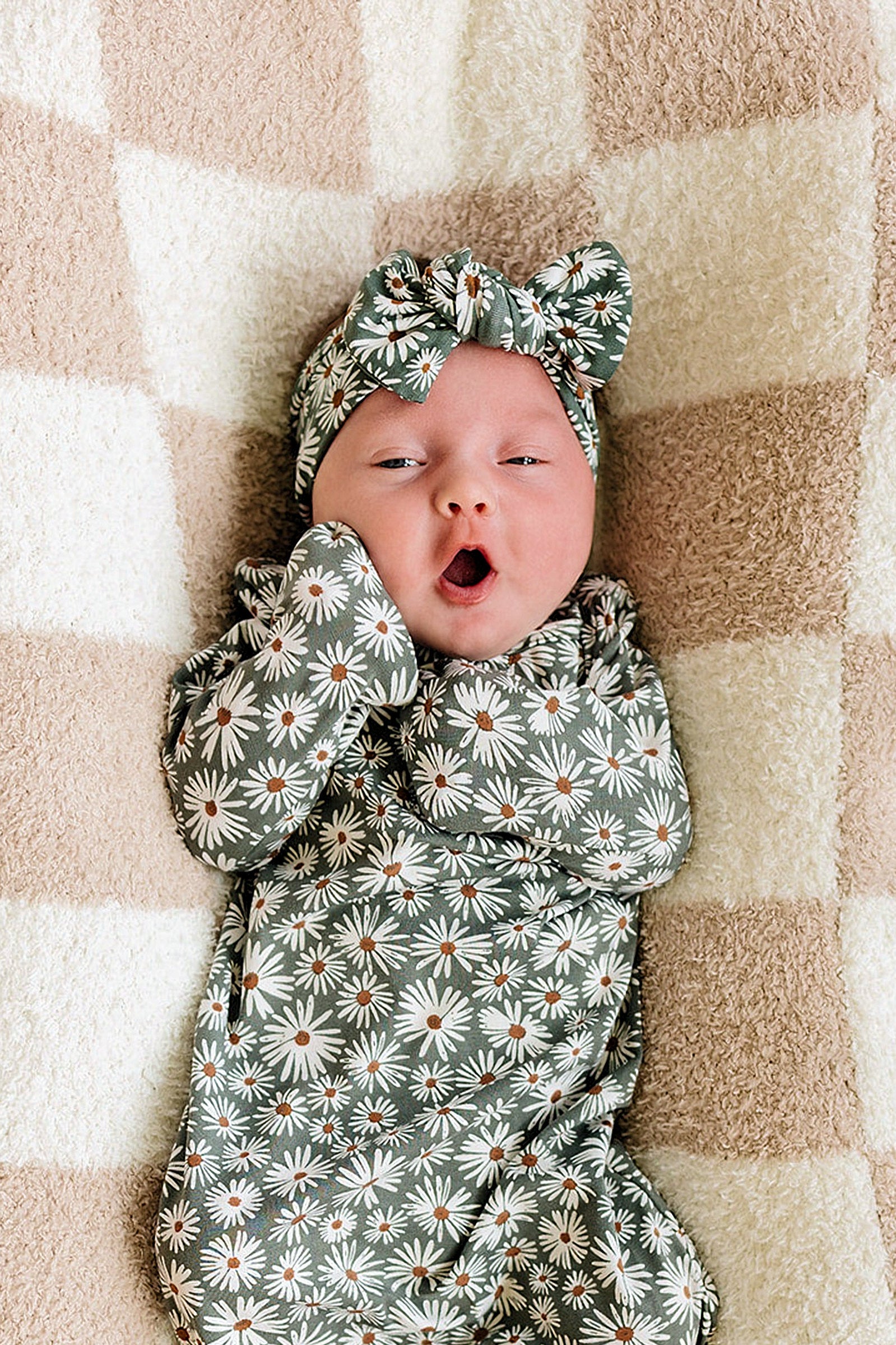 Baby Girl Dark Green Daisy Head Wrap, Bamboo, Baby