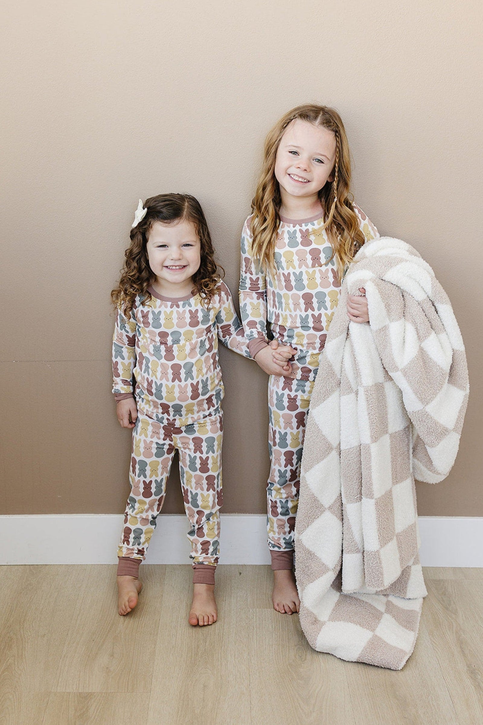 Girl Dusty Rose Bunny Cozy Pajama Set, Bamboo