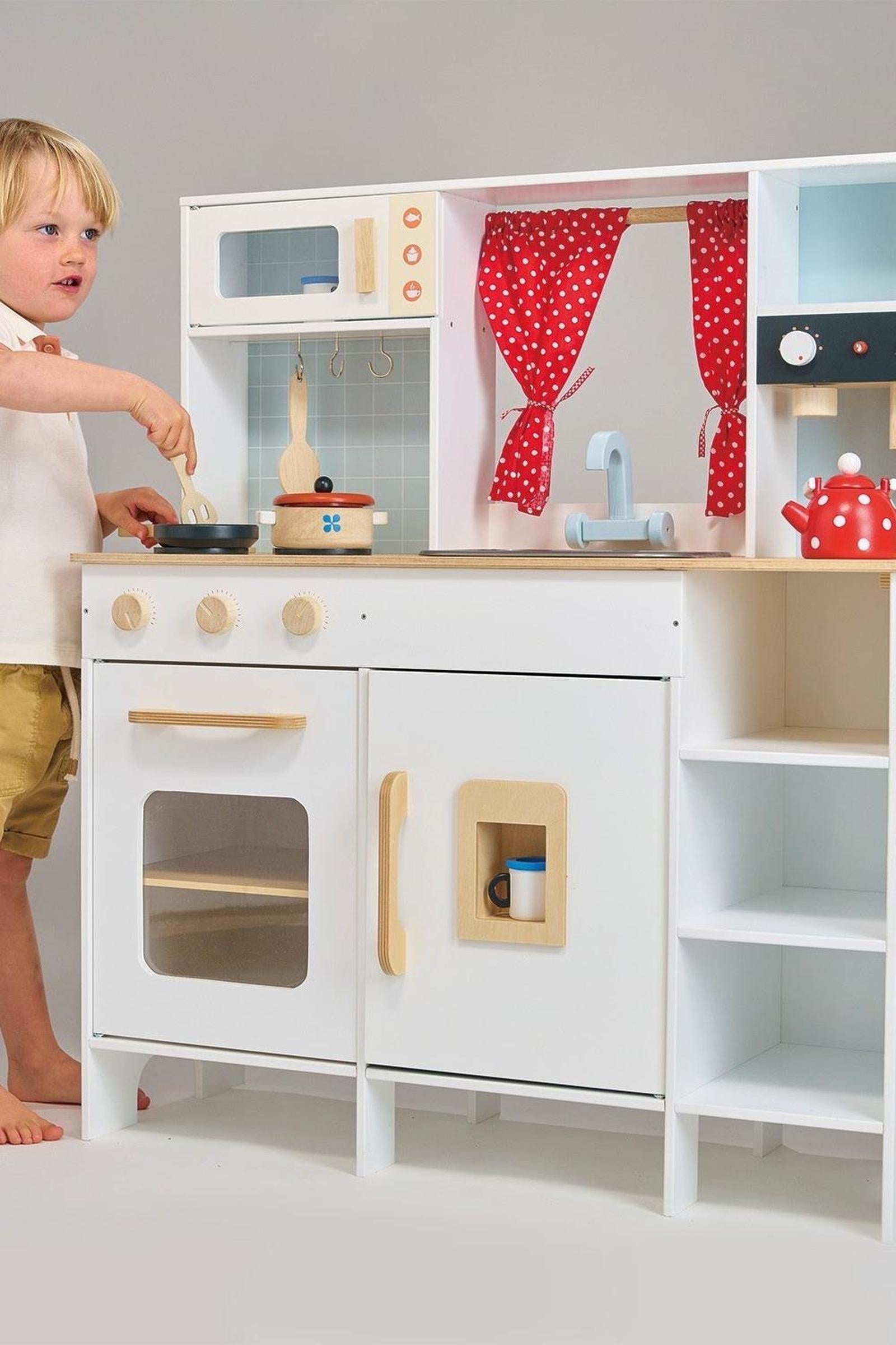 Play Kitchen
