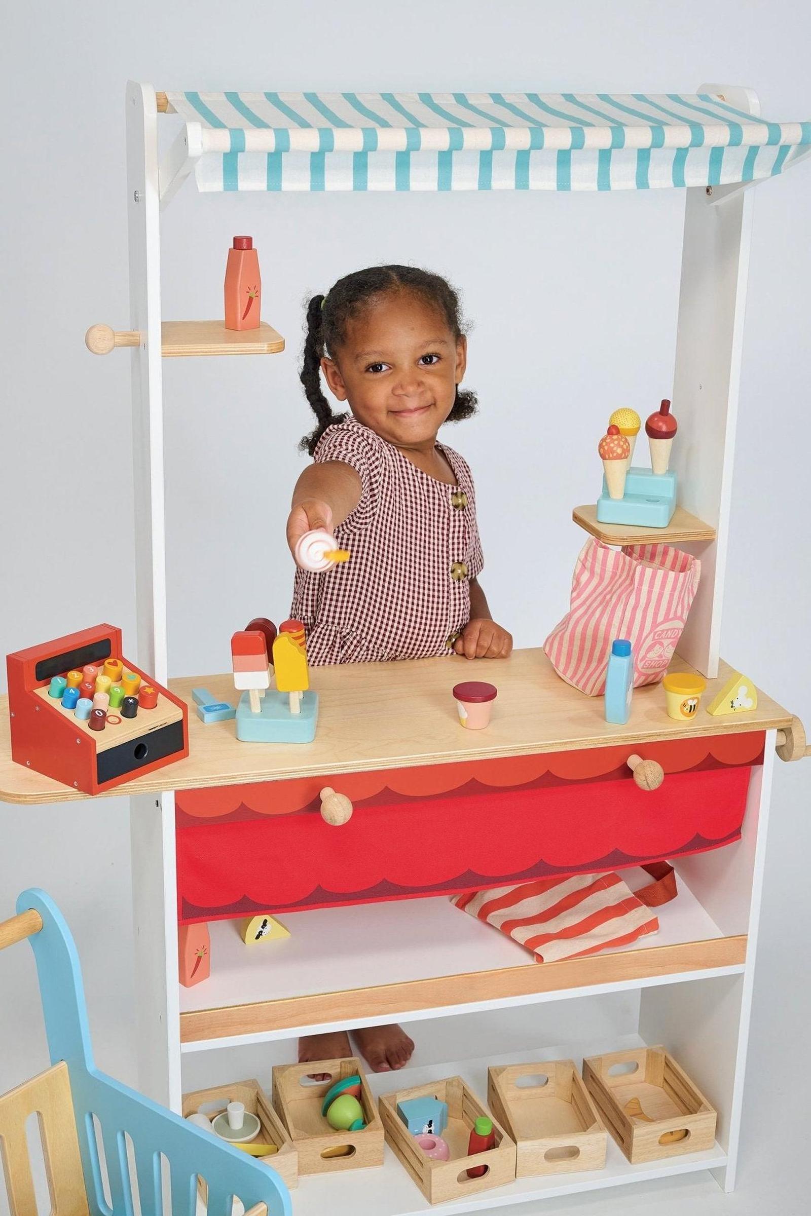 Shop Keeper Stand
